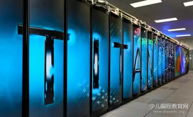 美国战胜中国神威超级计算机，夺回全球超算“霸主”地位！-少儿编程教育网